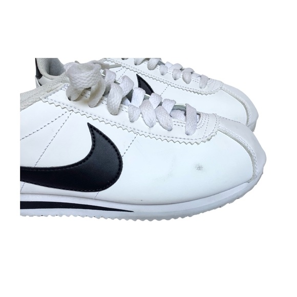 Nike Classic Cortez Leather Running shoe - Picture 5 of 11